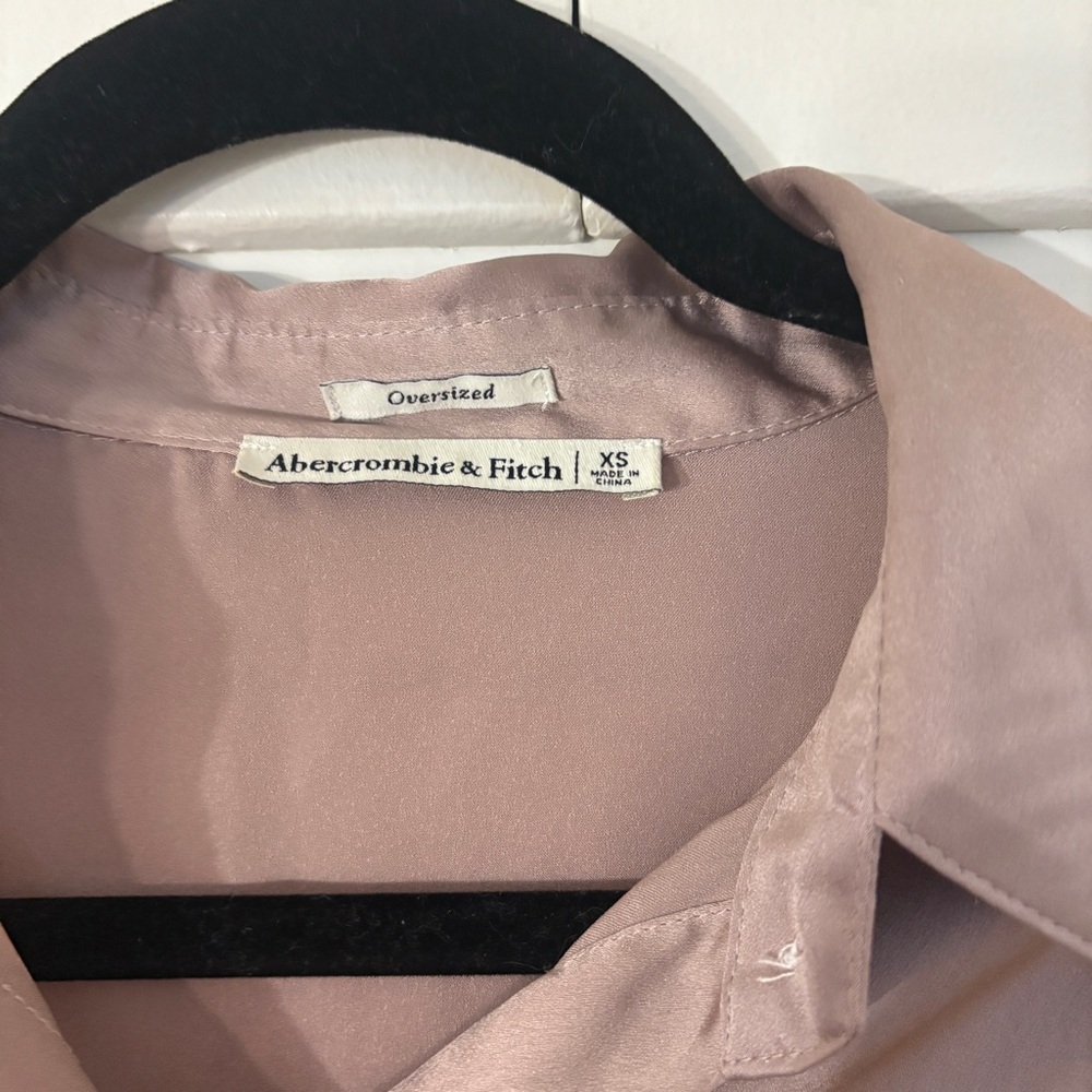 Abercrombie & Fitch Satin Shirt in Taupe - Picture 4 of 4